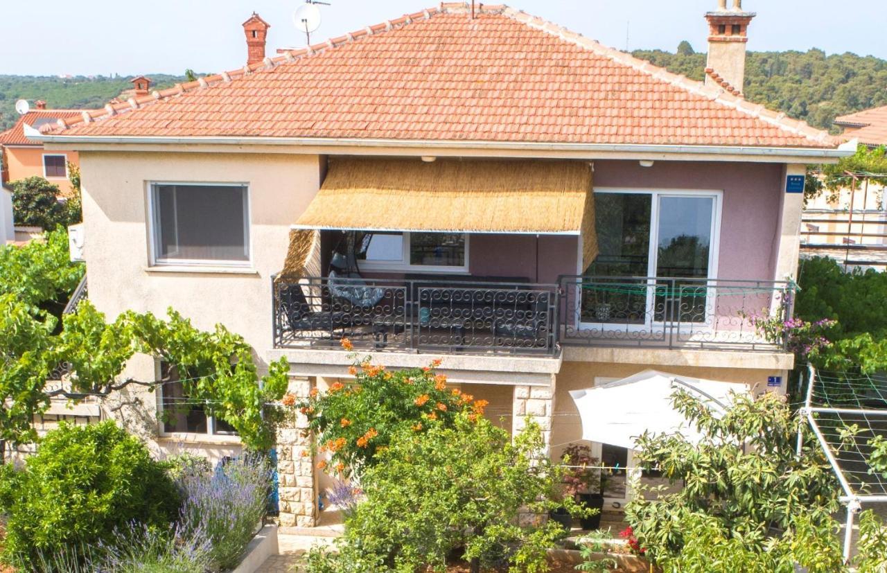 "Andrija" Apartmen'S Banjole Exterior photo
